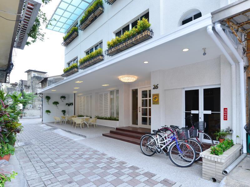 Ing Wang Hotel Tainan Zewnętrze zdjęcie